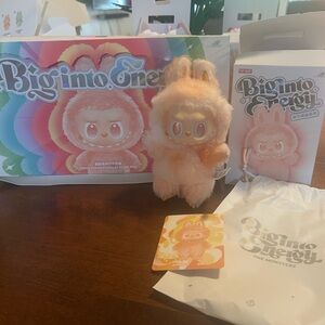 Big Into Energy: Happiness Labubu PopMart